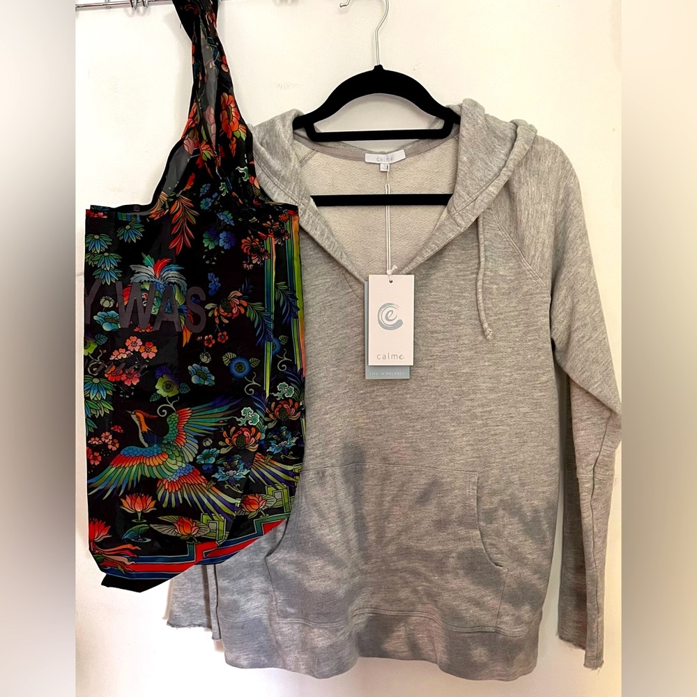 NWT Calme Women Mira Tie Dye Hoodie Pullover Gray Size S + JW Reusable Bag